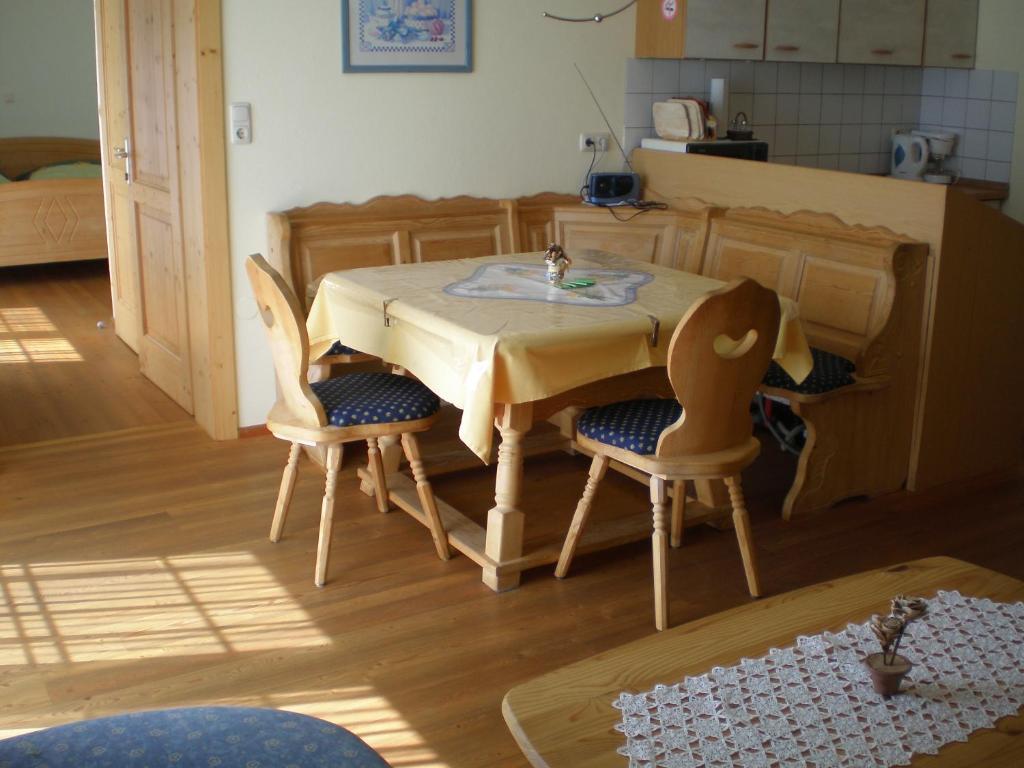 韦森鲍尔施勒格尔安东酒店 Grafendorf bei Hartberg 客房 照片